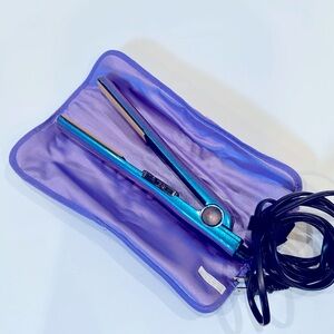 CHI 1” hair straightener ceramic flat iron in metallic blue purple